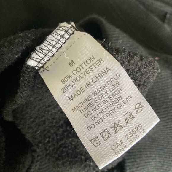 Stussy Black Crewneck Sweatshirt with Graphic Design - Picture 3 of 3